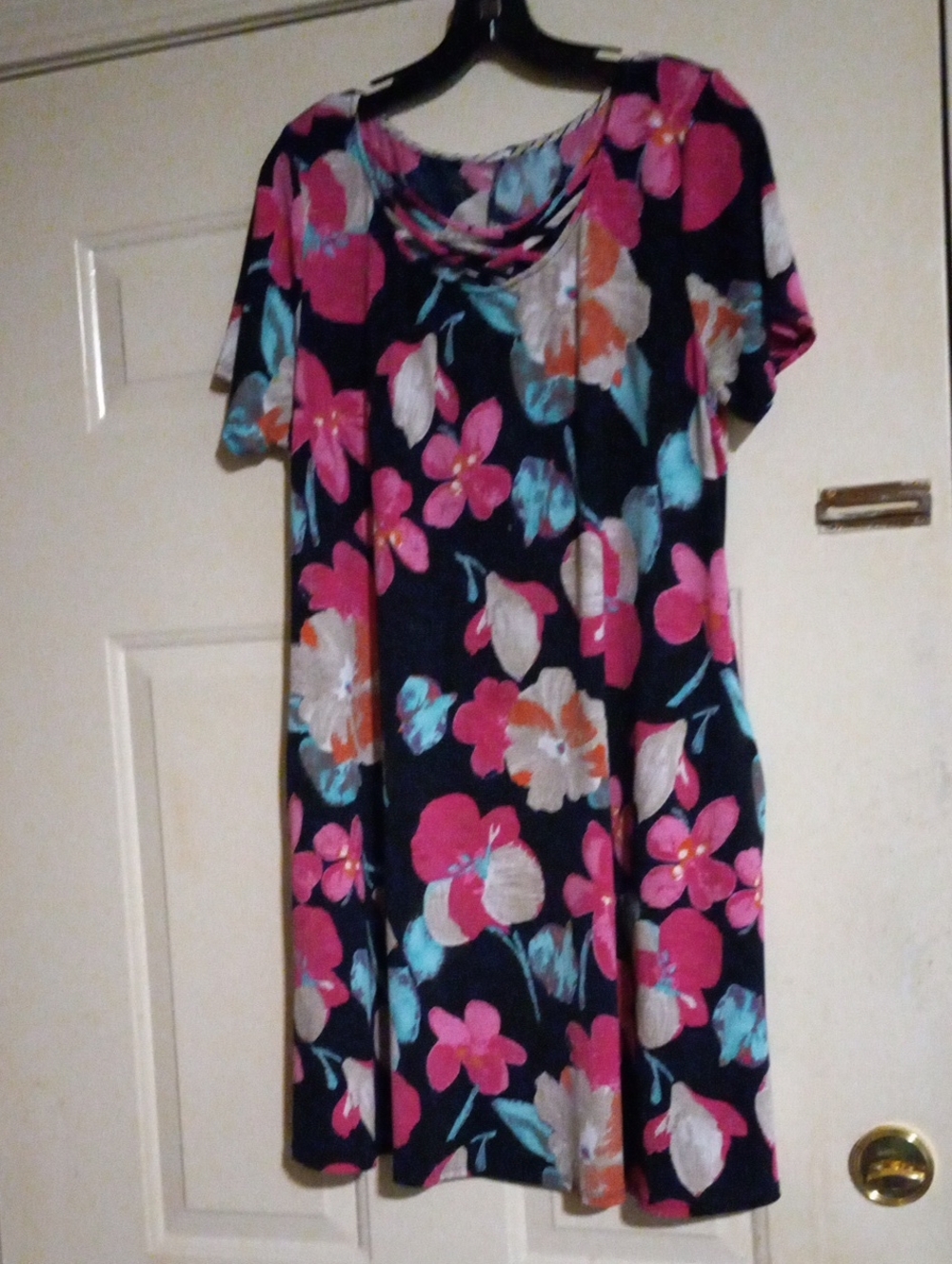 Summer Fun Dress.           size 14  P